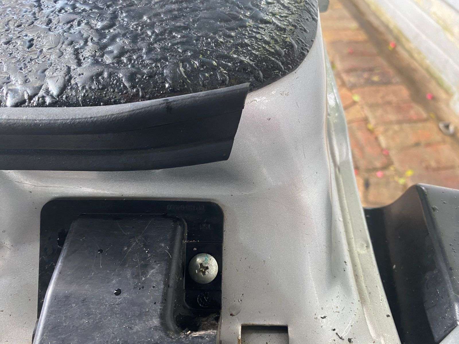 Mitsubishi Triton DustStop