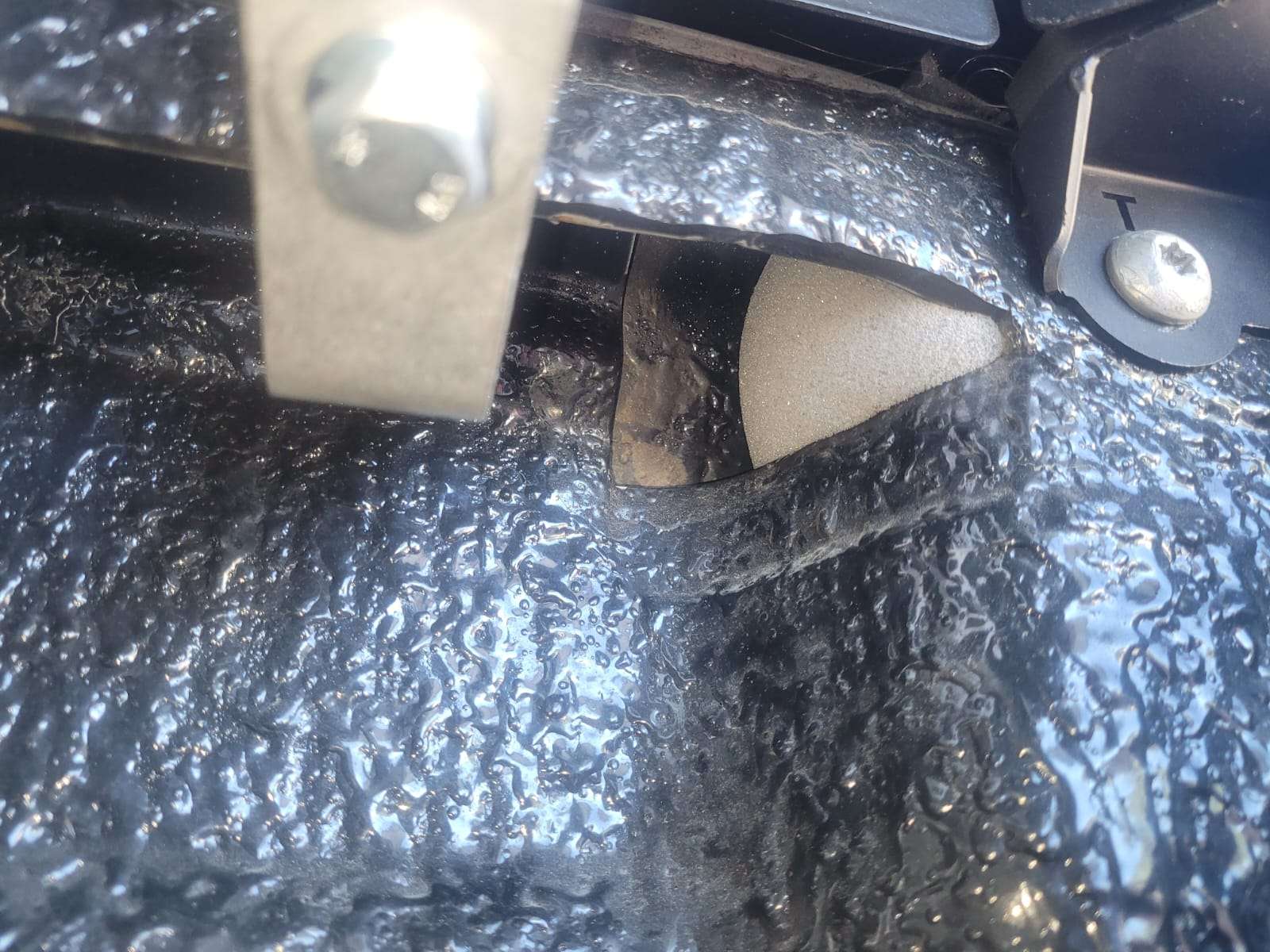 Mitsubishi Triton DustStop